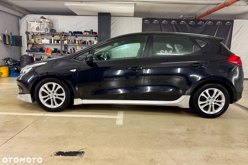 Kia Ceed - 6