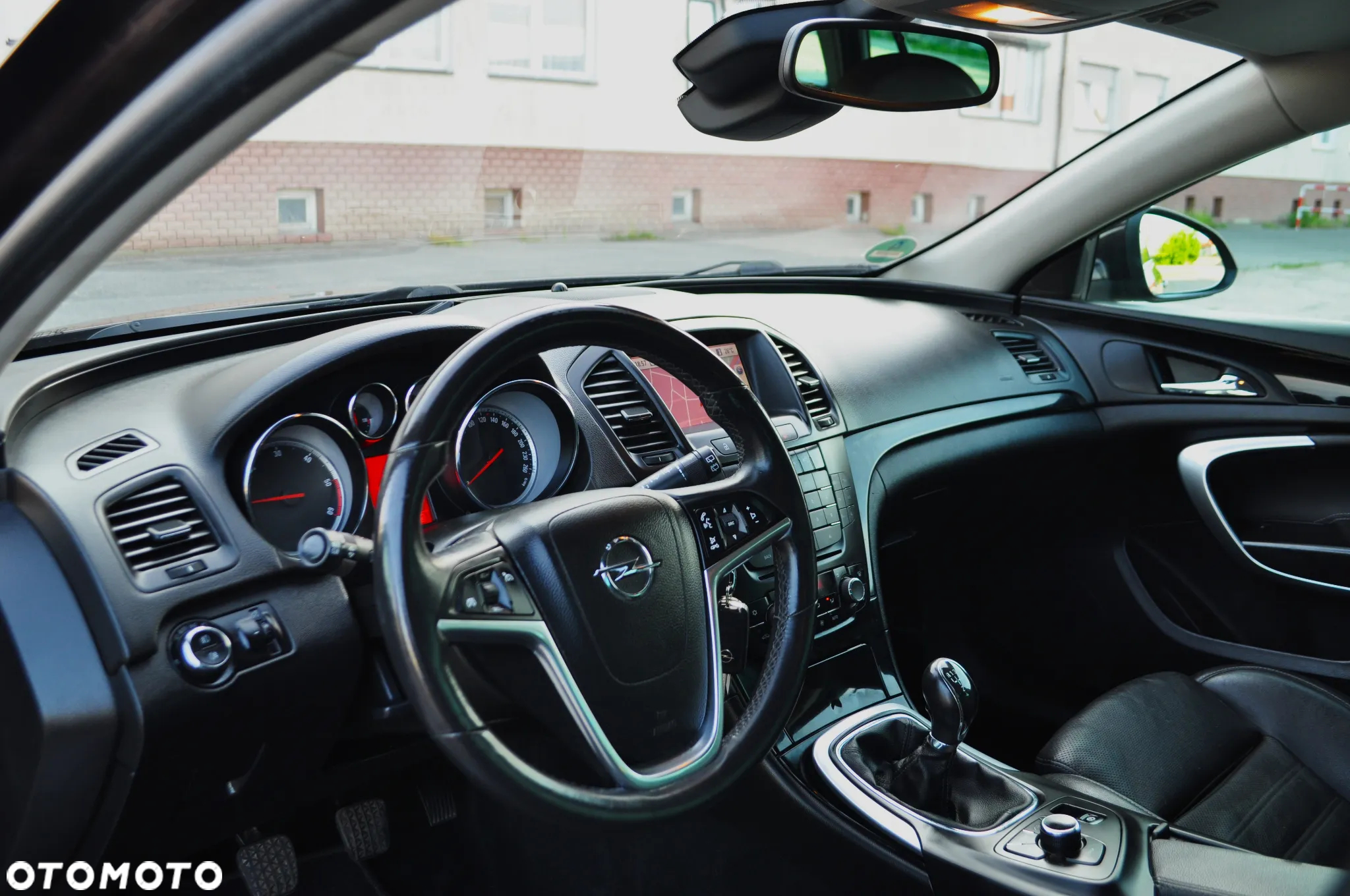 Opel Insignia 2.0 CDTI Sports Tourer Cosmo - 11