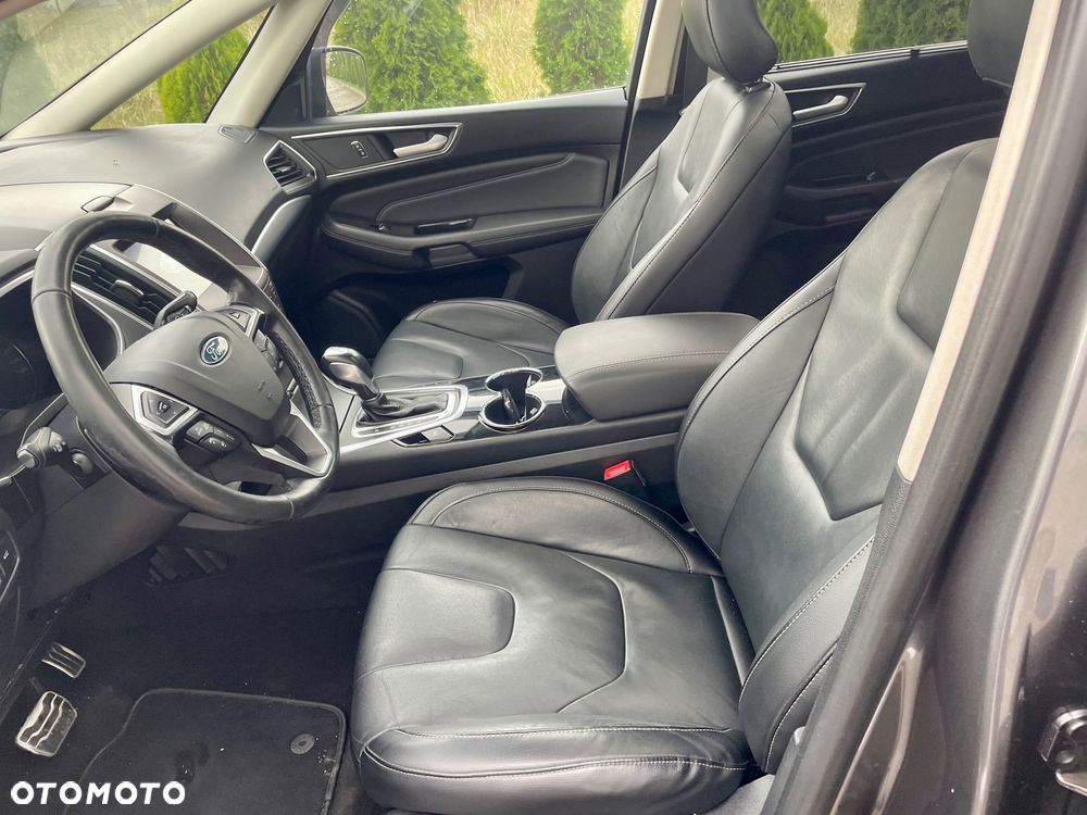 Ford S-Max 2.0 TDCi ST-Line PowerShift - 32