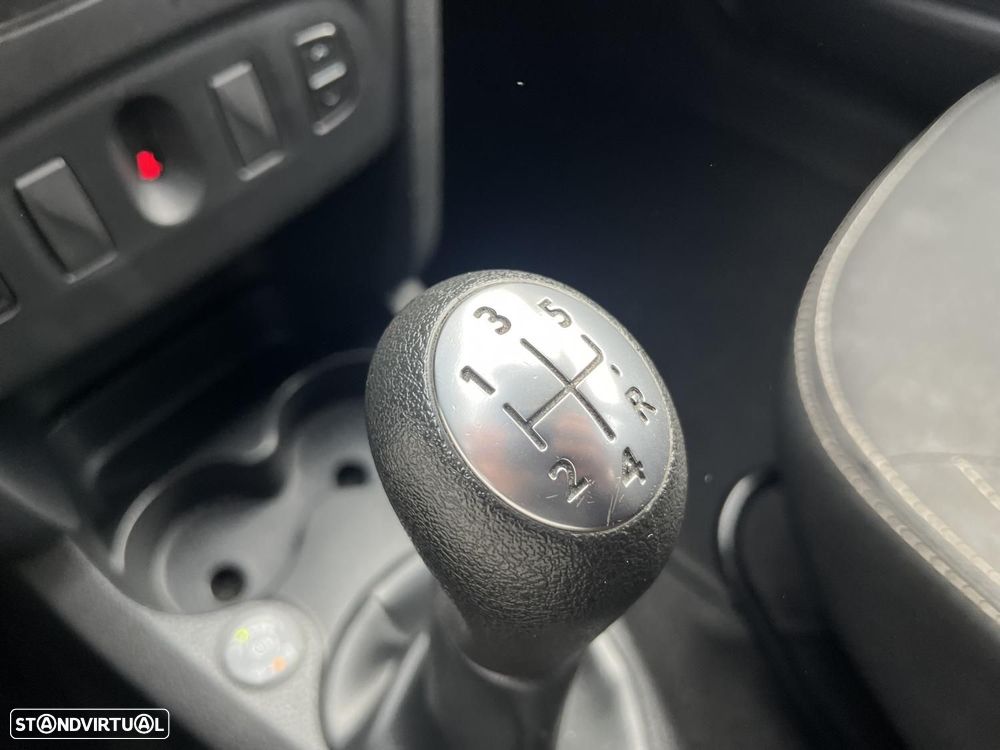 Dacia Sandero 1.2 16V Confort Bi-Fuel - 16