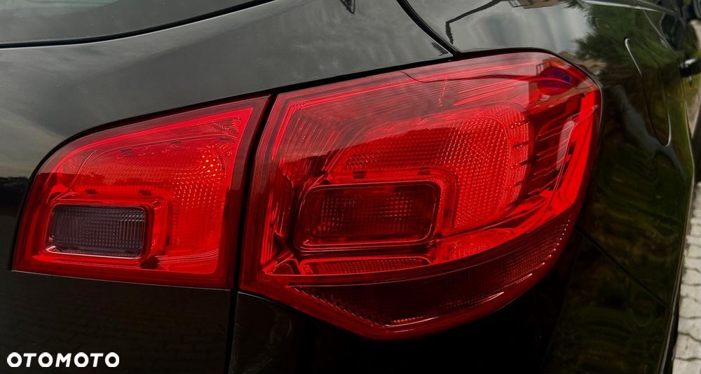 Opel Astra 1.4 Turbo Cosmo - 15