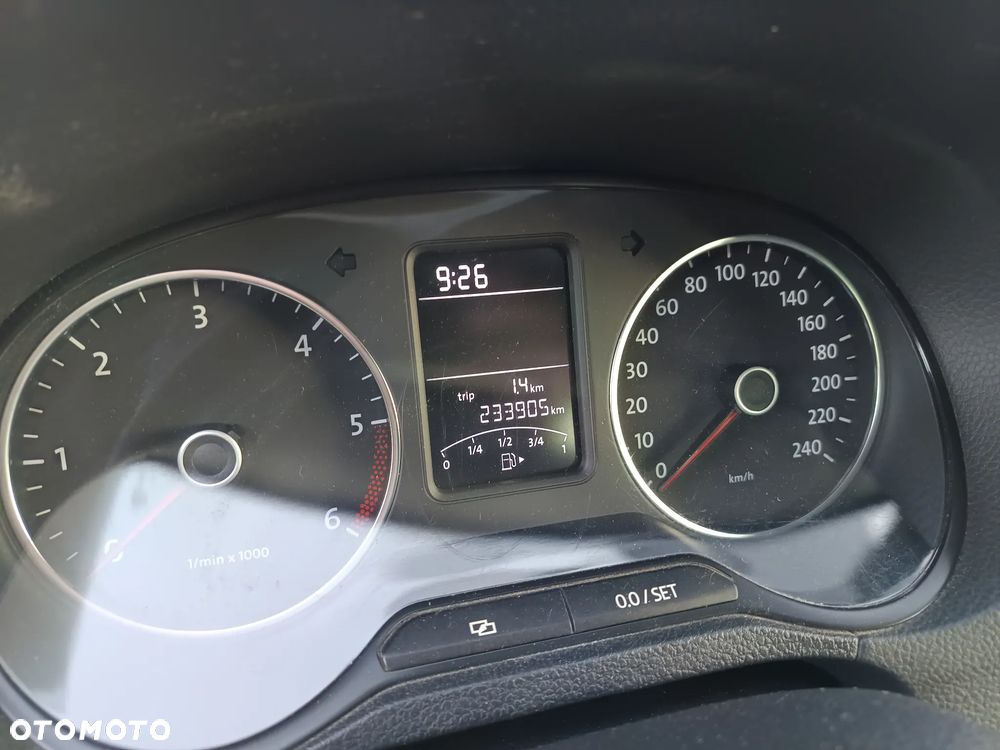 Volkswagen Polo 1.6 TDI Life - 12