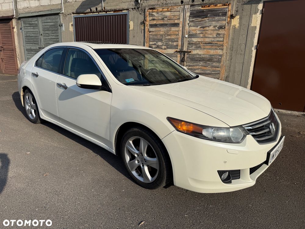 Honda Accord 2.0 Executive - 1
