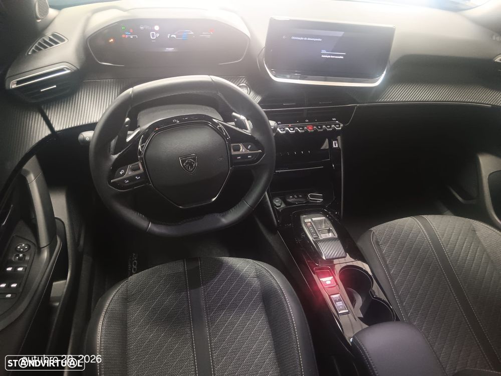 Peugeot 2008 1.2 Hybrid Allure e-DCS6 - 16