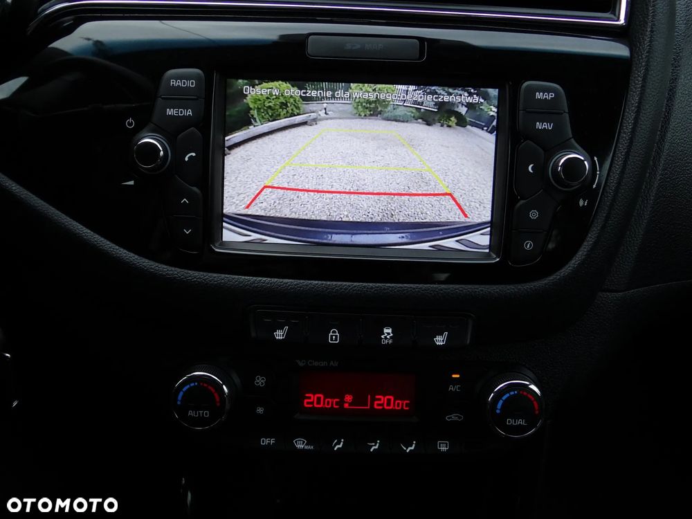Kia Ceed 1.4 CVVT Dream-Team Edition - 33
