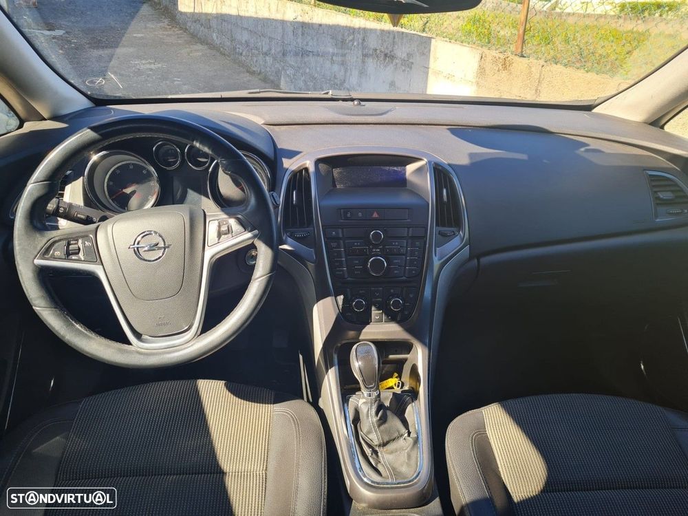 Opel Astra 1.7 CDTi Enjoy - 6