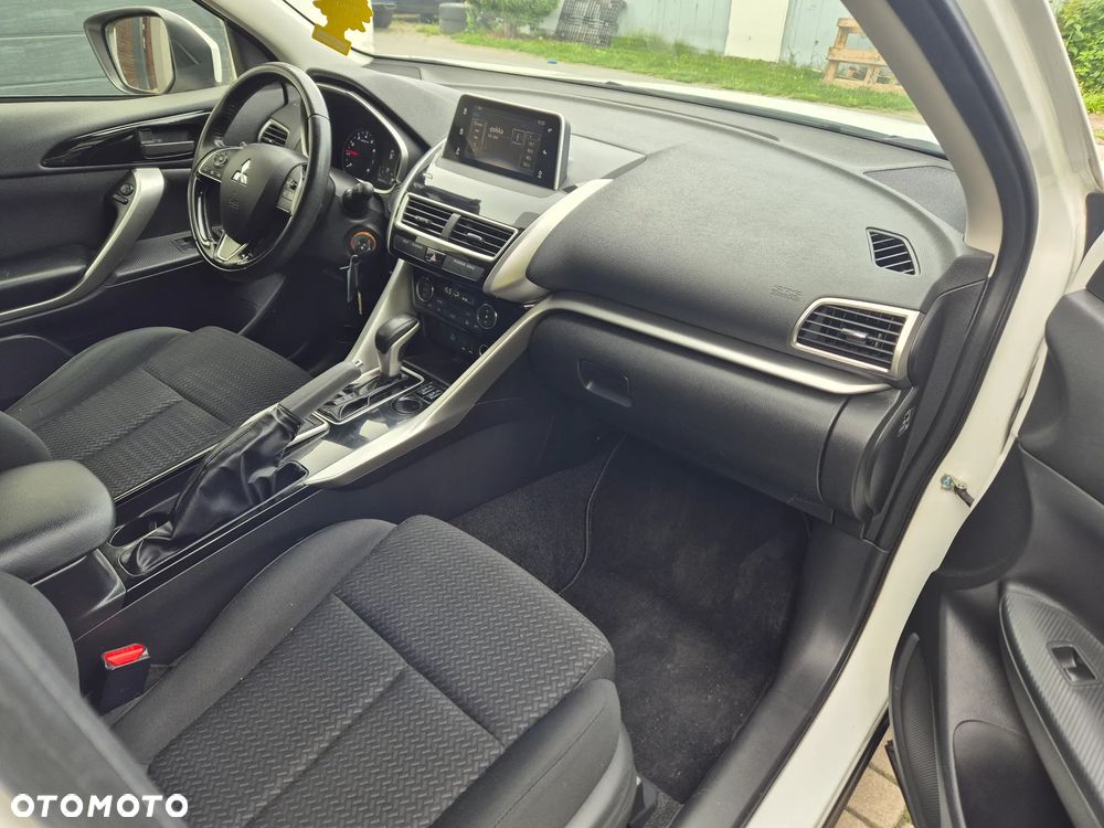 Mitsubishi Eclipse Cross 1.5 T GPF Intense CVT - 8