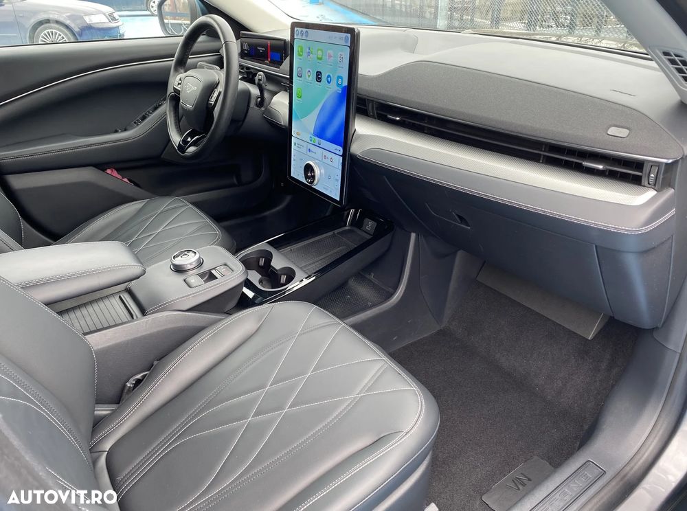 Ford Mustang Mach-E RWD Standard Range 198 kW Base - 24