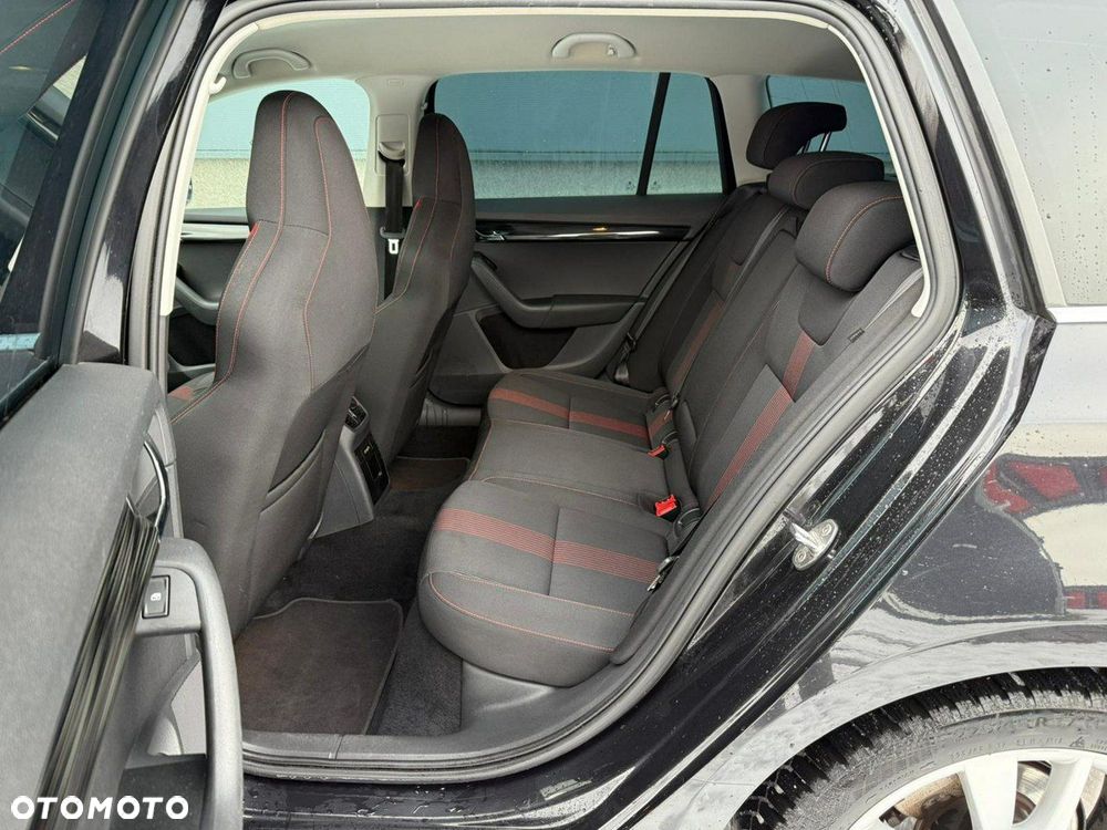 Skoda Octavia 1.4 TSI Style DSG - 17