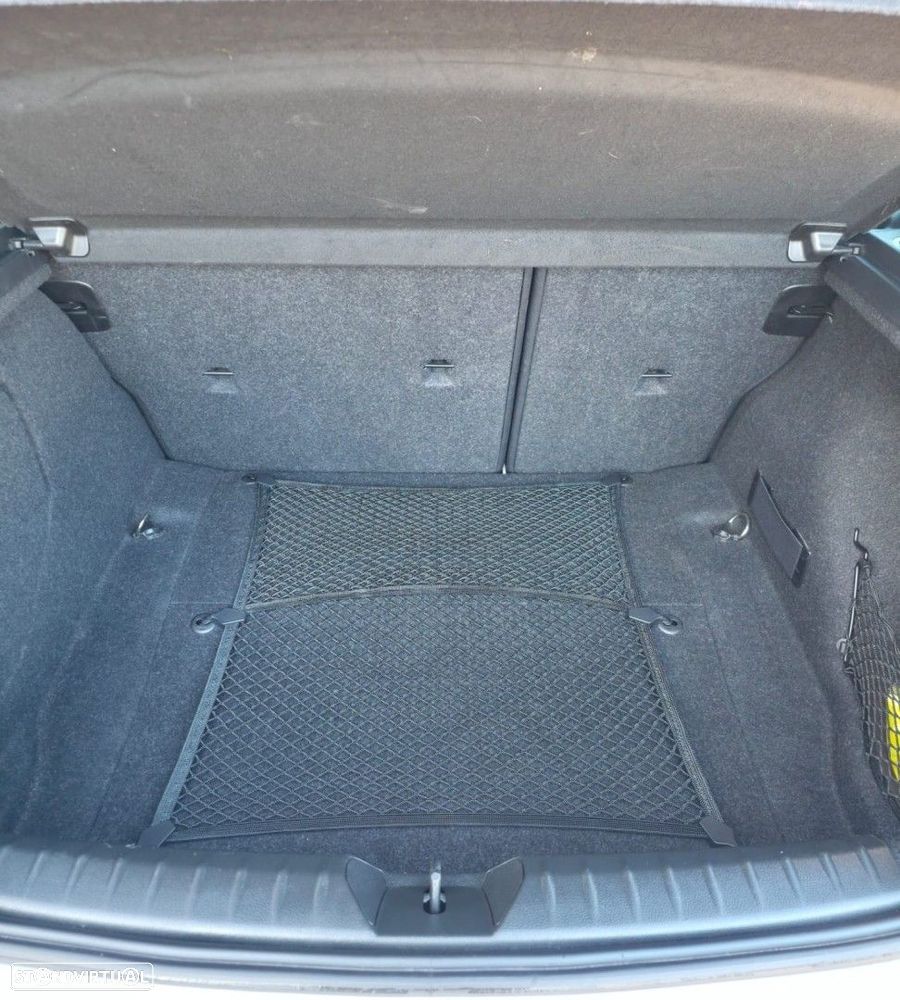 BMW 116 i Sport Line - 16