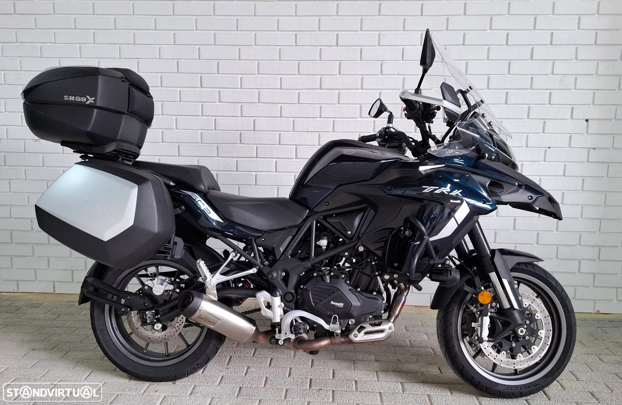 Benelli TRK 502 - 4