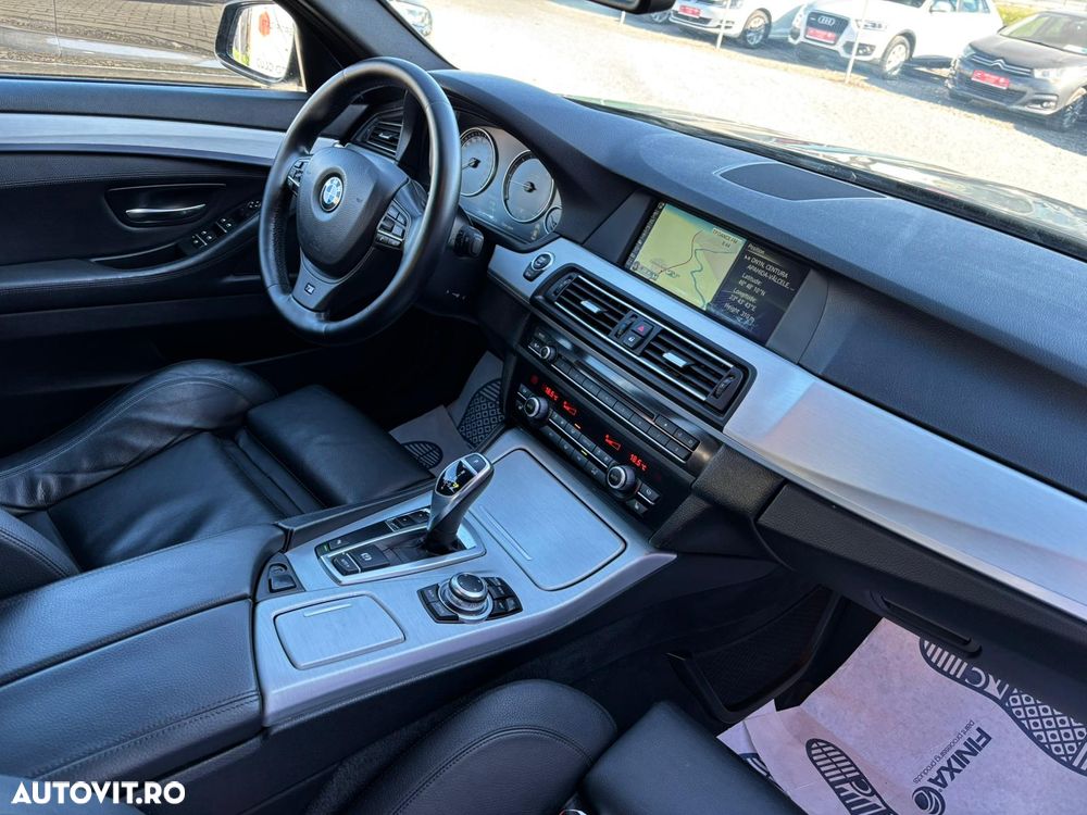 BMW Seria 5 520d Sport-Aut. - 33