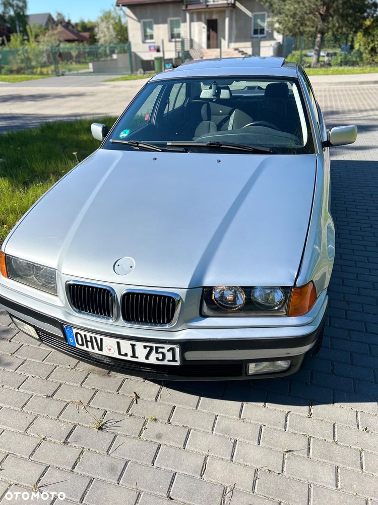 BMW Seria 3 - 8