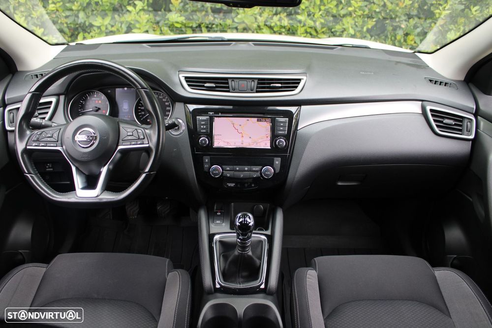 Nissan Qashqai 1.3 DIG-T N-Connecta - 2