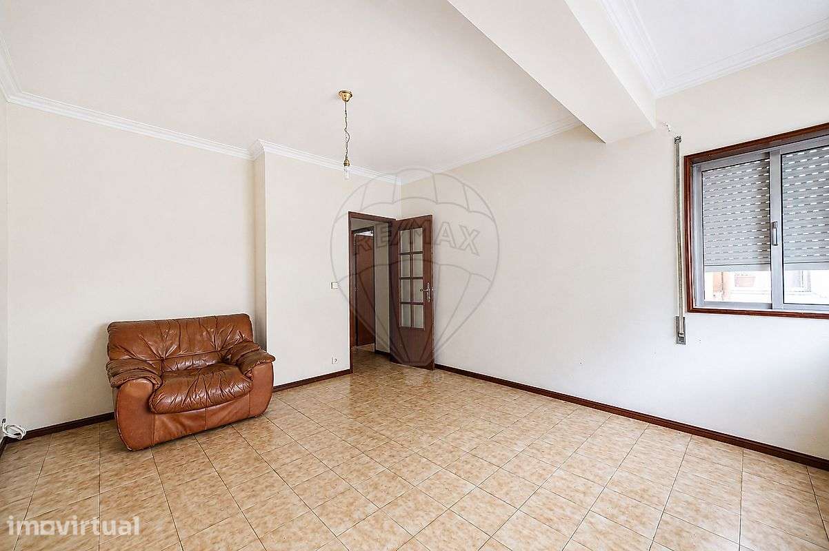 Apartamento T1 para venda - Grande imagem: 2/11