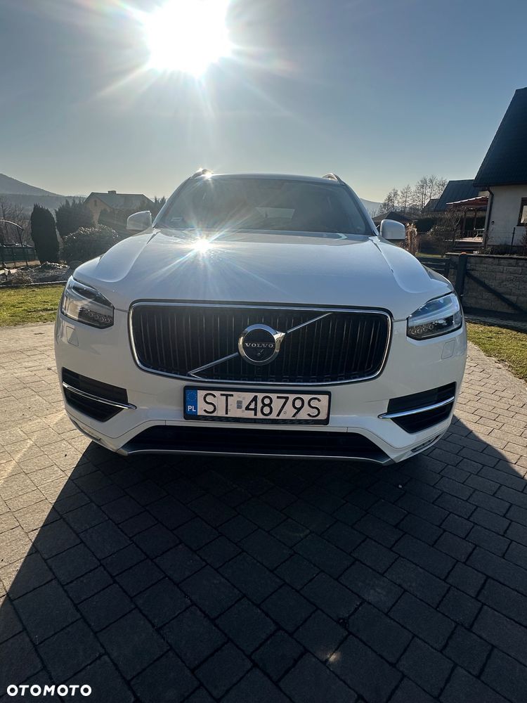 Volvo XC 90 D5 SCR AWD Momentum - 4