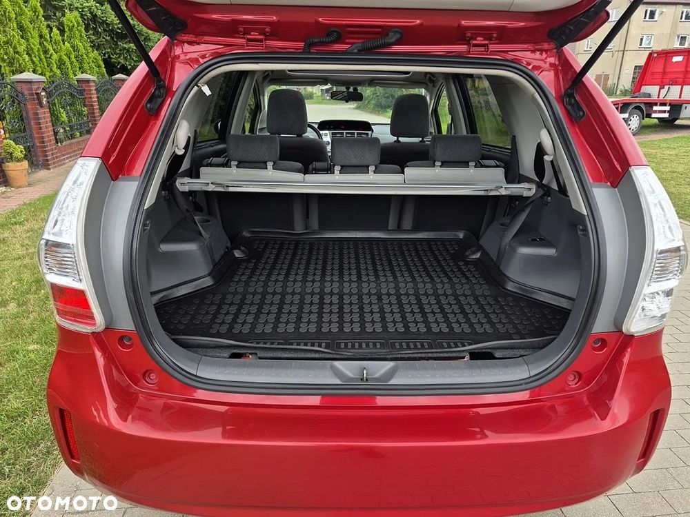 Toyota Prius+ (Hybrid) Life - 21