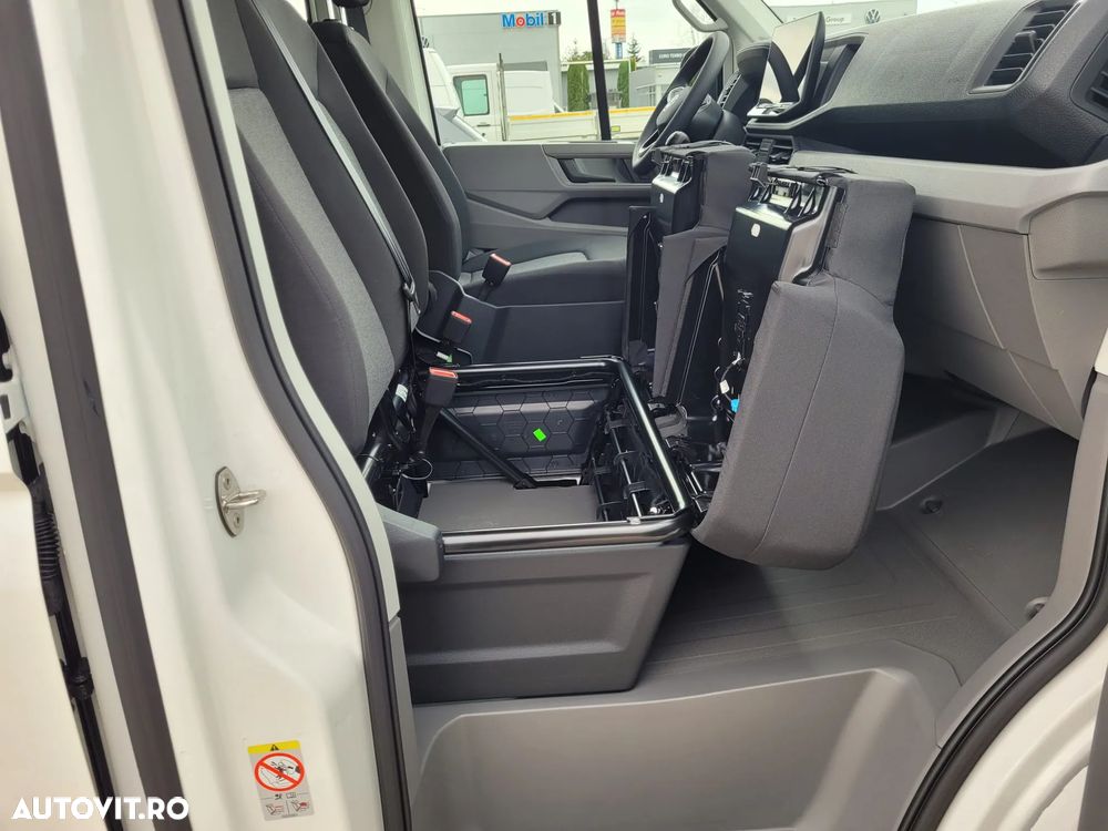 Volkswagen Crafter Dubla Cabina cu bena - 7 locuri - 14