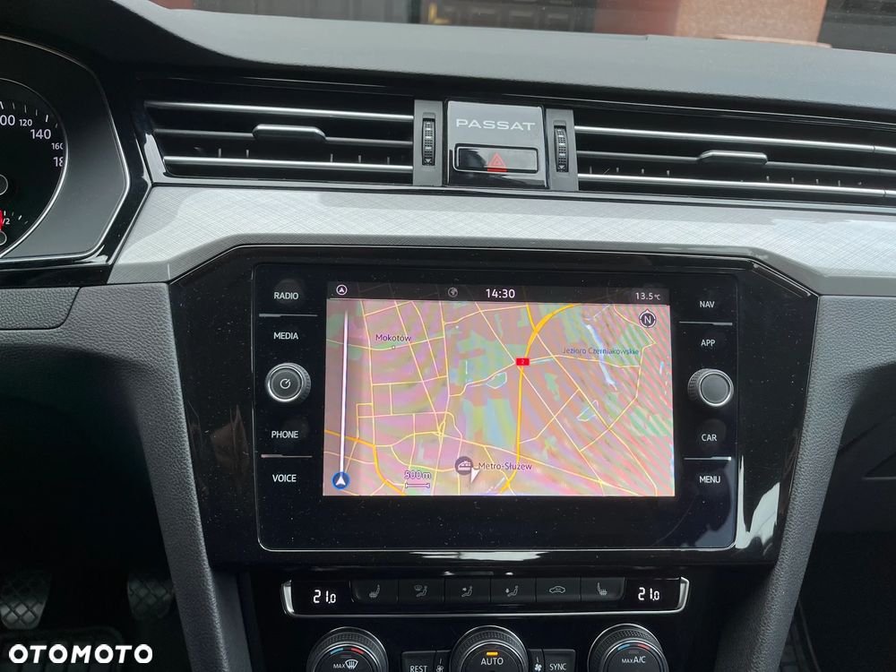 Volkswagen Passat 2.0 TDI EVO Business - 27