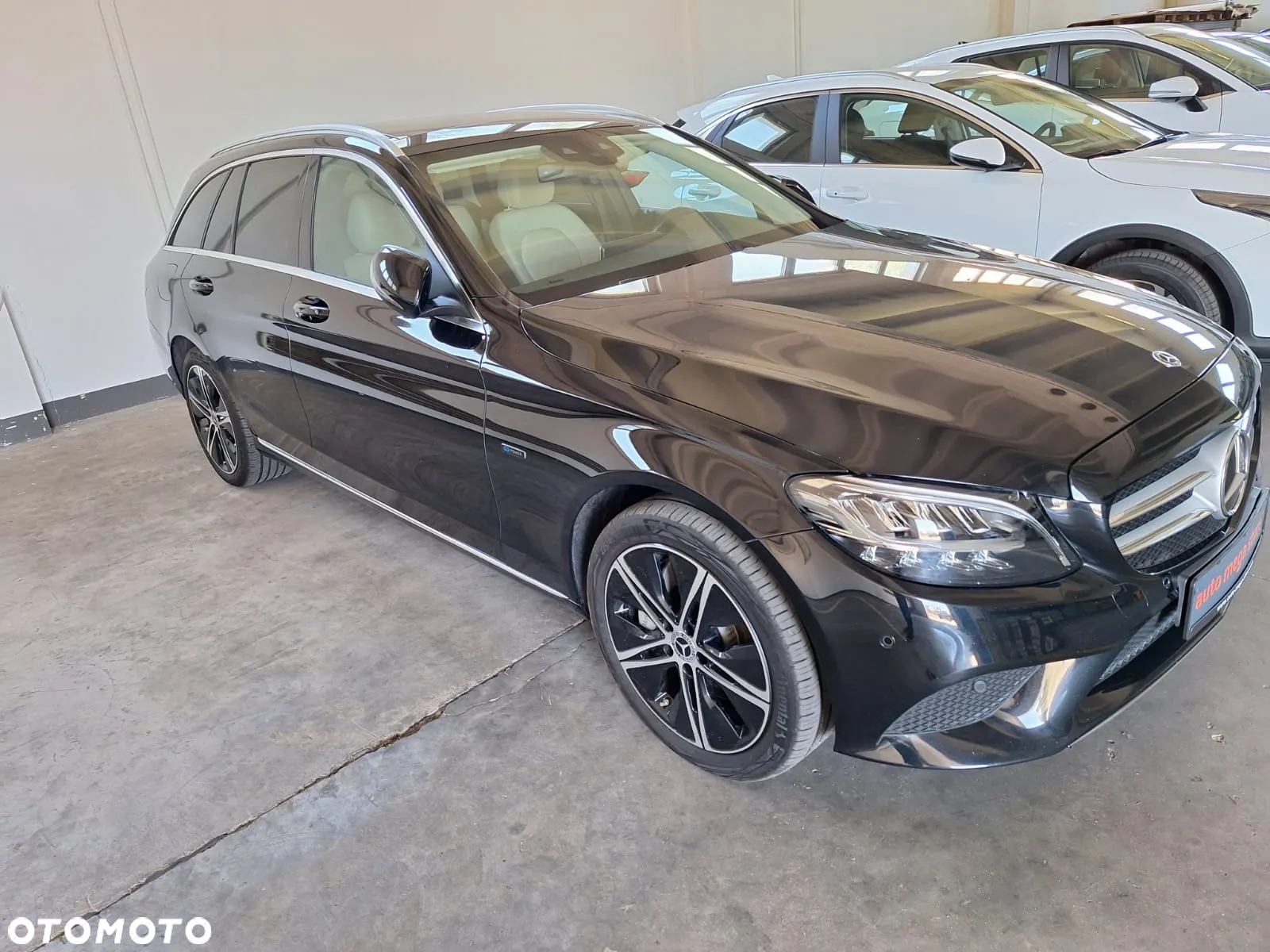Mercedes-Benz Klasa C 300 e T 9G-TRONIC Avantgarde - 20