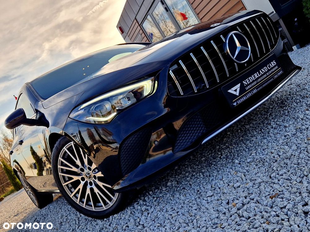 Mercedes-Benz CLA 220 d 8G-DCT - 3