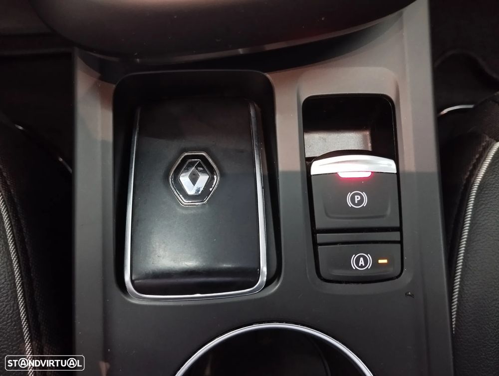 Renault Arkana 1.6 E-Tech Intens - 42