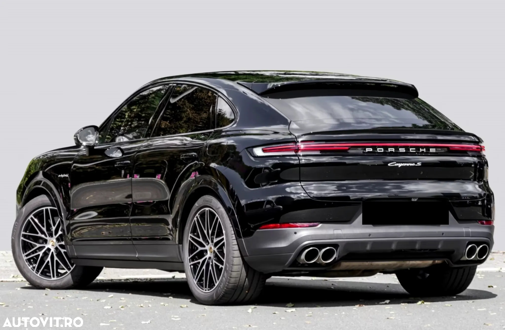 Porsche Cayenne Coupe S E-Hybrid - 3