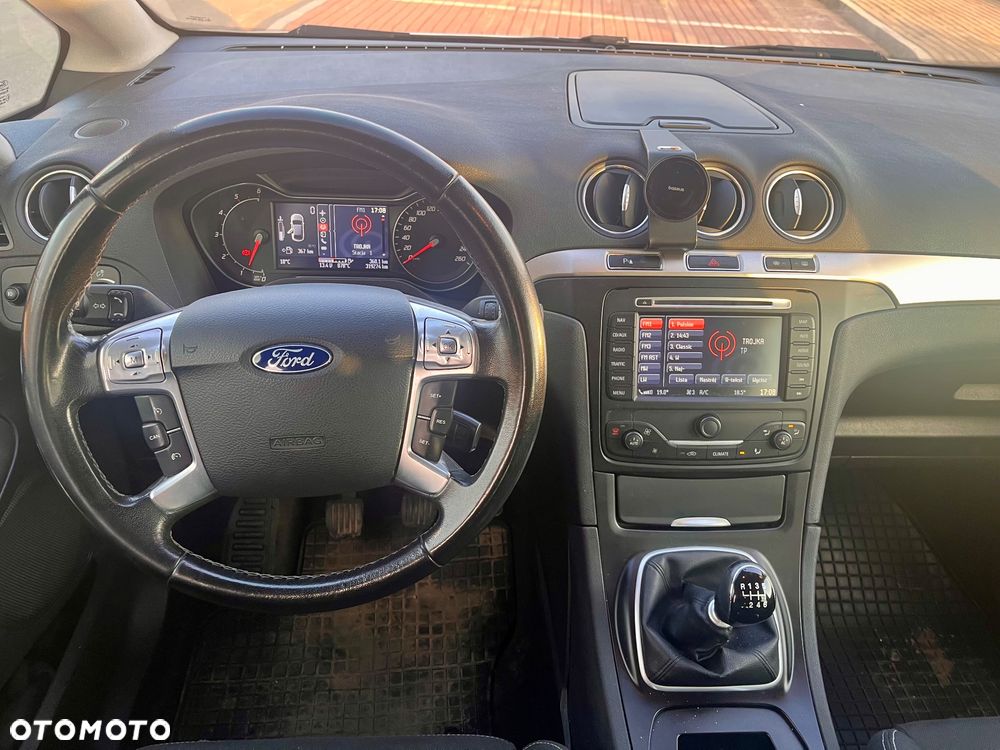 Ford S-Max 2.0 TDCi DPF Business Edition - 11