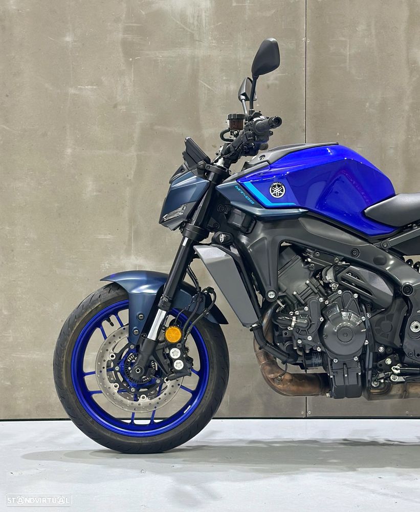 Yamaha MT-09 Y-AMT - 3