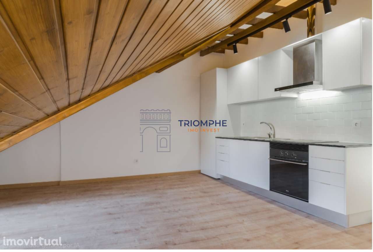 T2 Renovado Charme Histórico D. Estefânia Investimento com Rendimento - Grande imagem: 2/12