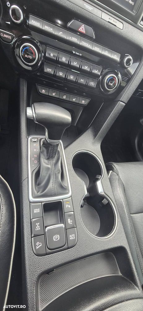 Kia Sportage 2,0 CRDI AWD Aut. Platinum - 25