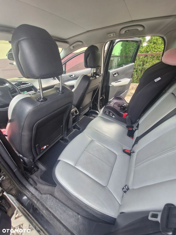 Peugeot 3008 1.6 HDi Style - 8