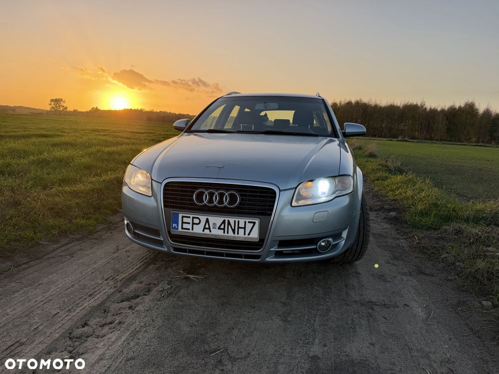 Audi A4 Avant - 1