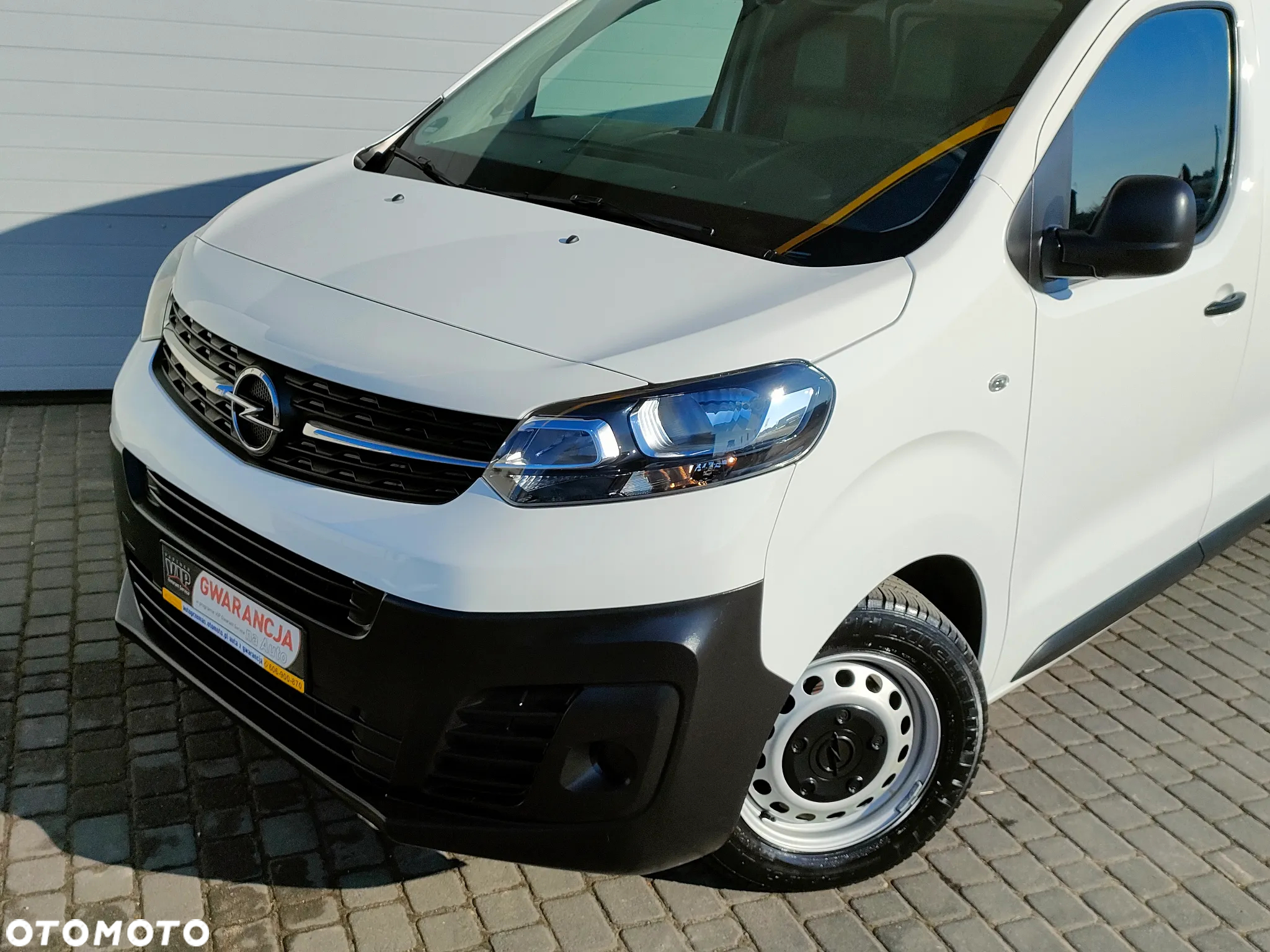 Opel Vivaro - 2