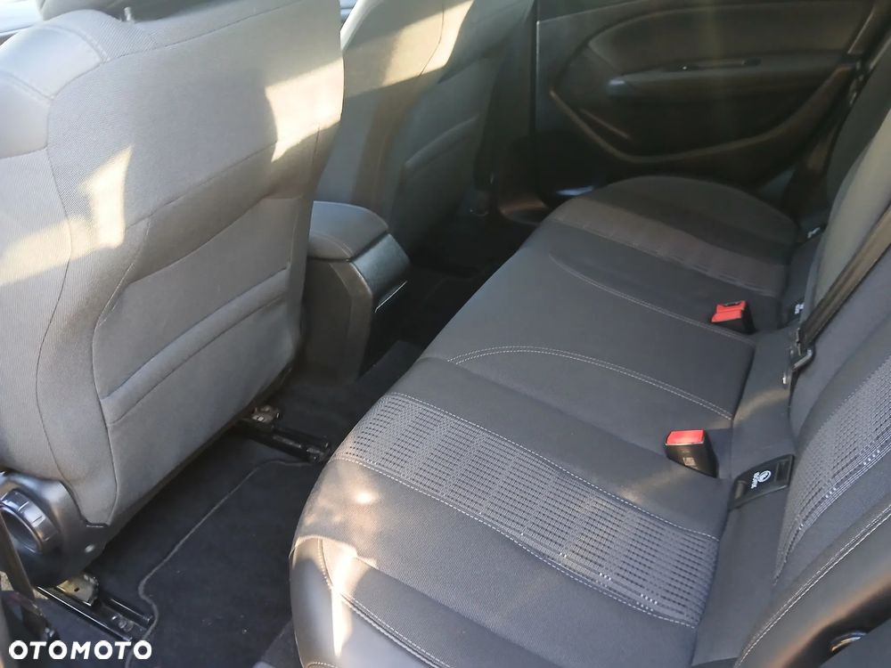 Peugeot 308 1.2 PureTech GPF Active Pack Business S&S - 23