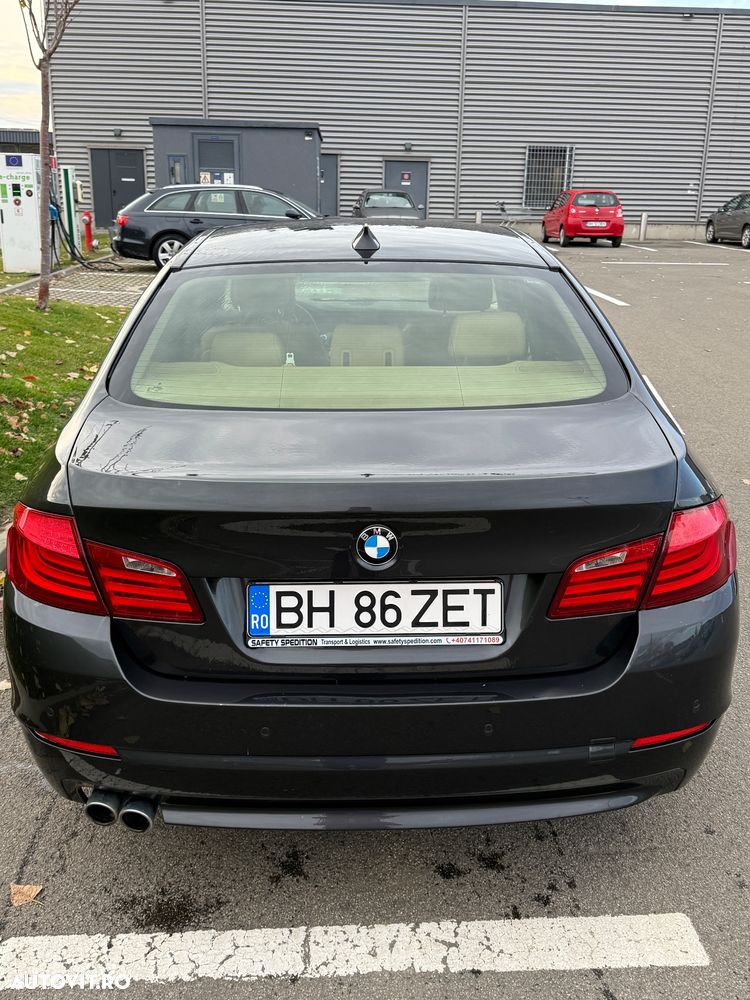 BMW Seria 5 520d - 2