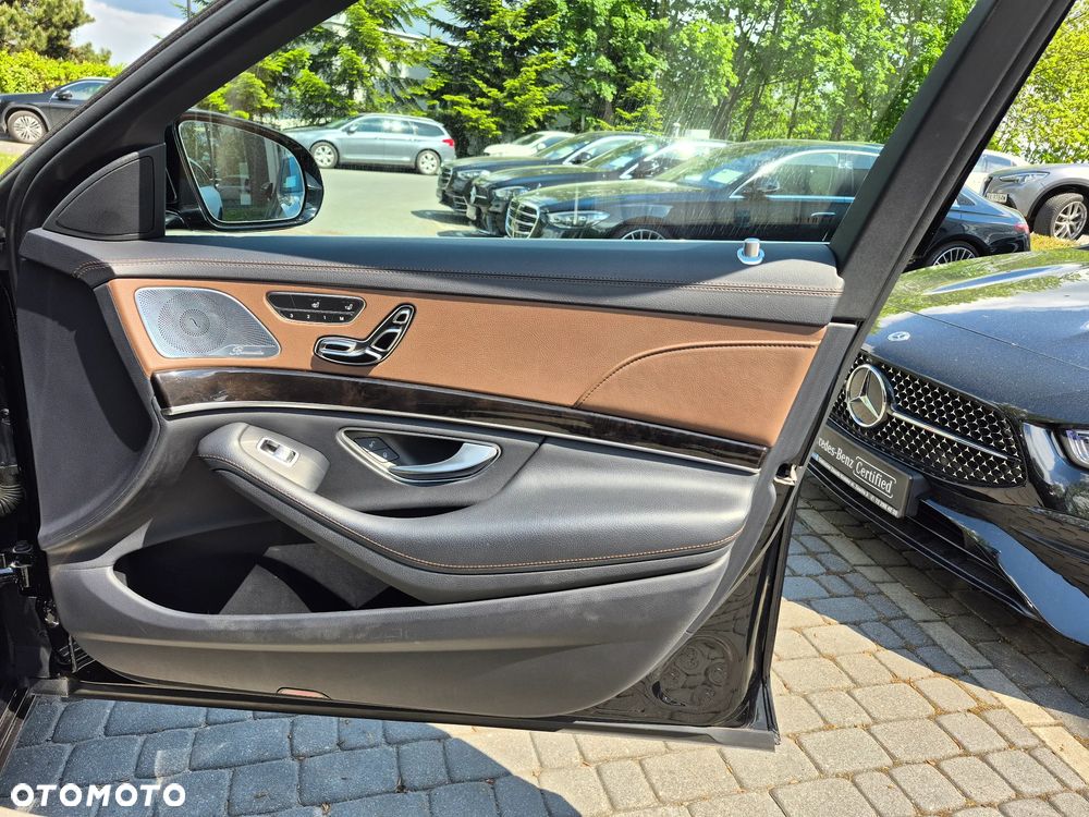 Mercedes-Benz Klasa S 350 d 4-Matic L 9G-TRONIC - 27