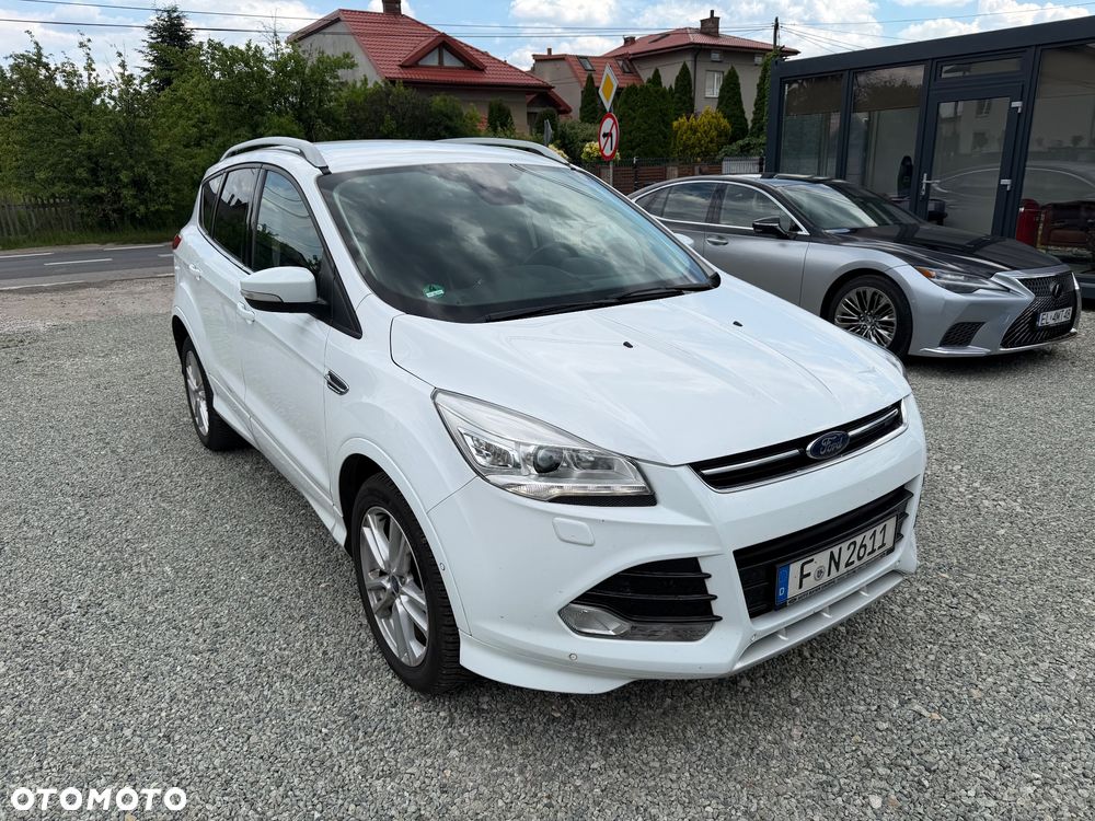 Ford Kuga 1.5 EcoBoost 2x4 Individual - 3