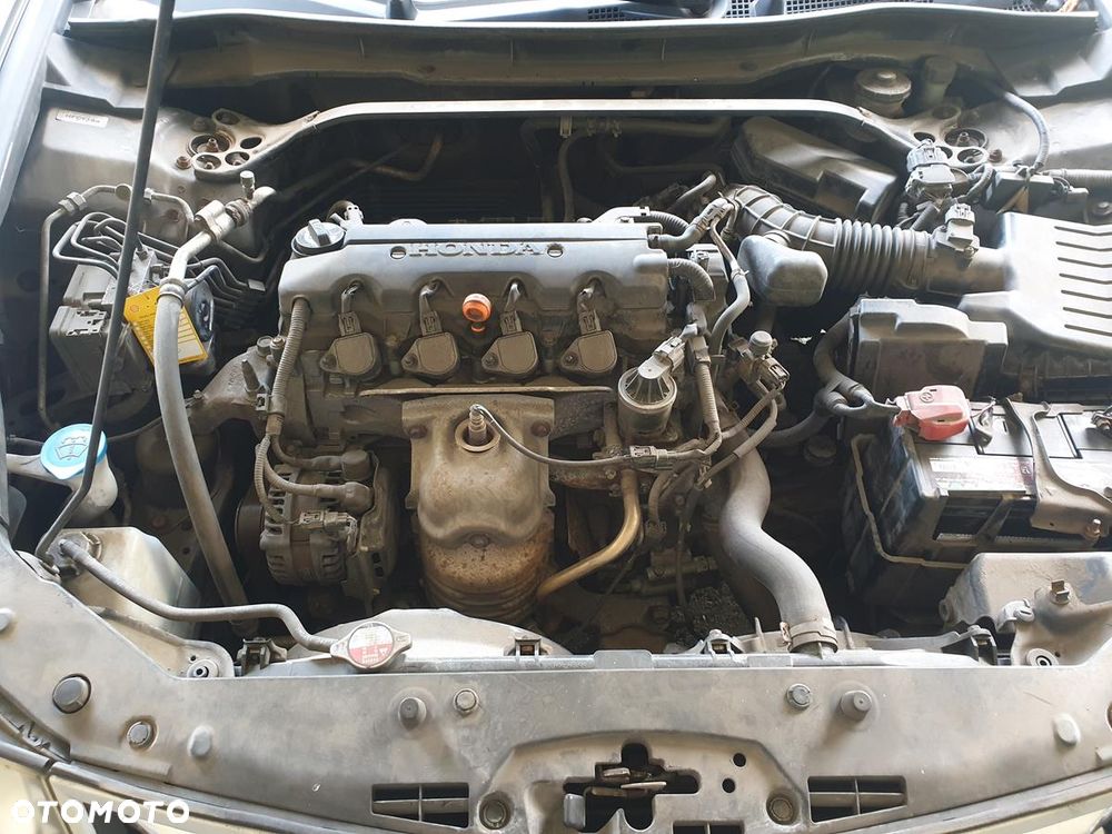 Honda Accord 2.0 Executive - 21