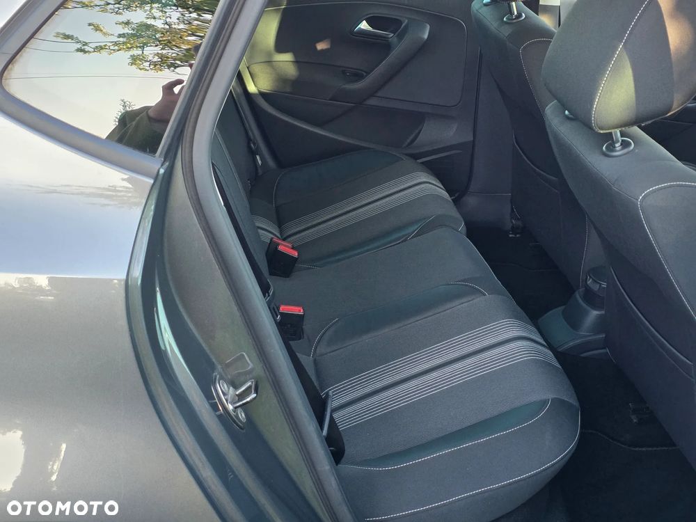 Volkswagen Polo 1.6 TDI MATCH - 25