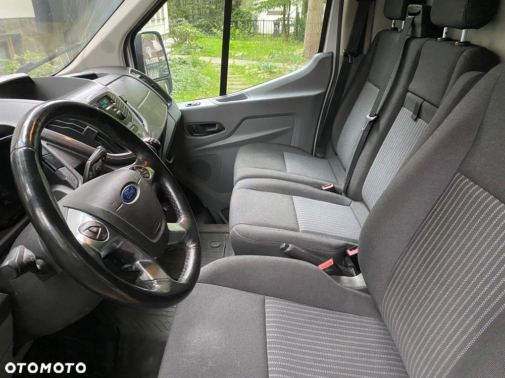 Ford TRANSIT - 9