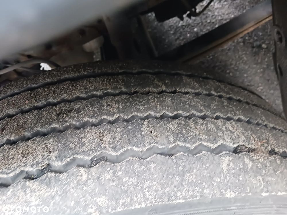 Mitsubishi Canter Fuso 9C18 2018r 299 tyś km Chłodnia Mroźnia Agregat CARRIER Supra 550 - 19