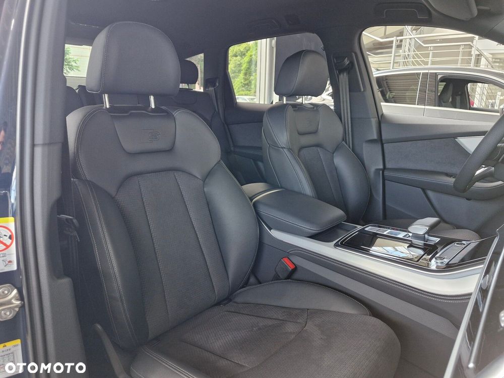 Audi Q7 - 8