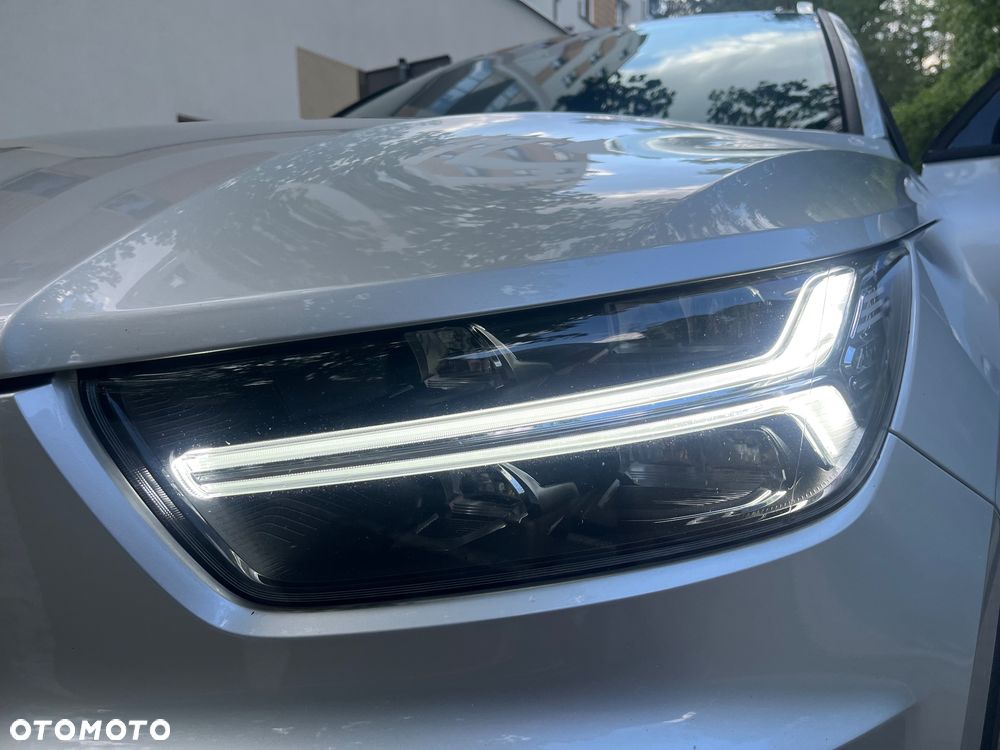 Volvo XC 40 D3 Momentum Pro - 32