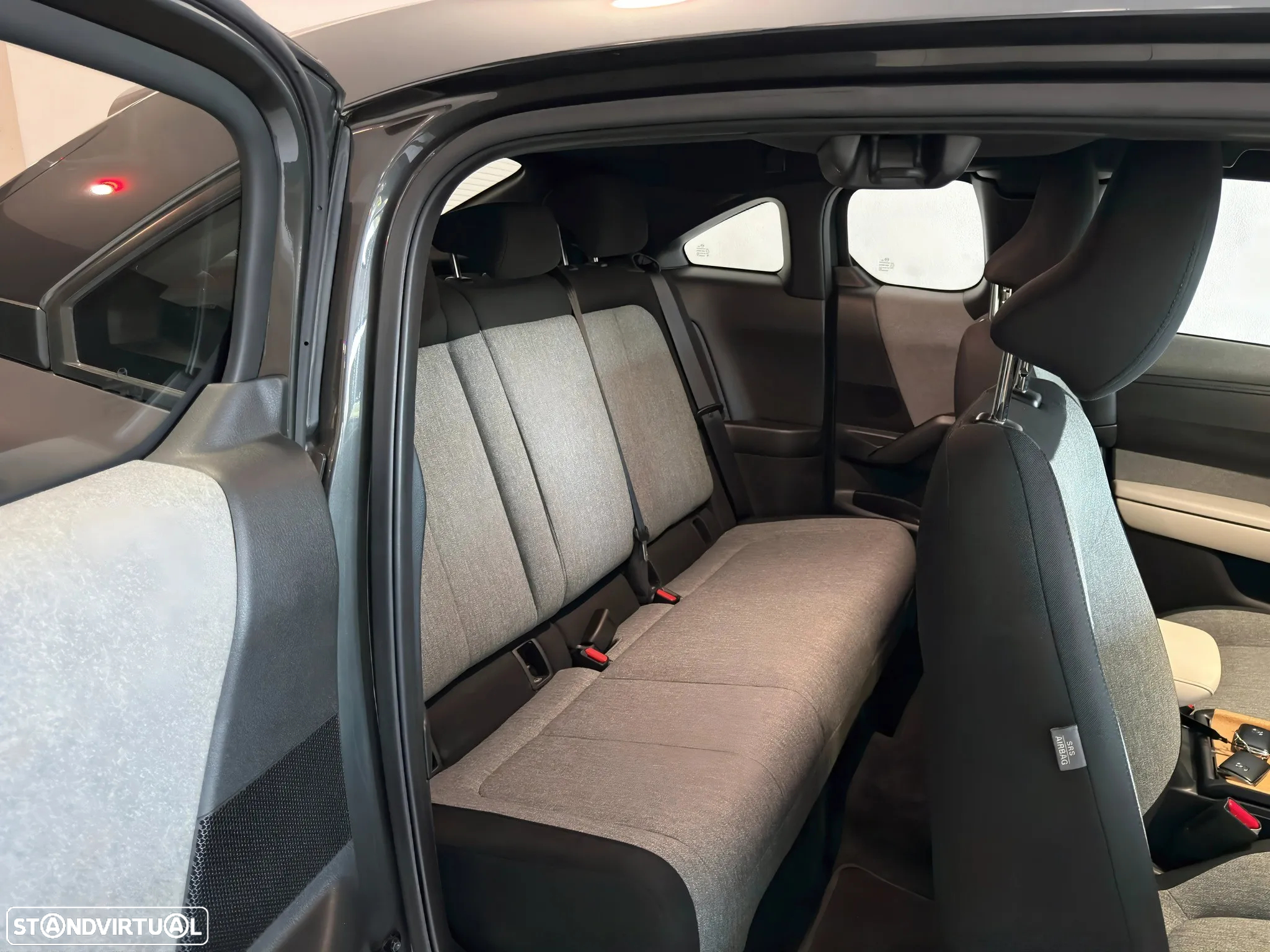 Mazda MX-30 e-Skyactiv Exclusve-Line - 10