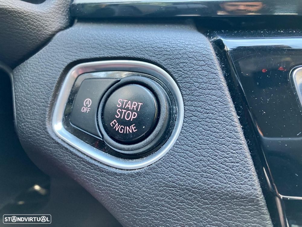 BMW X1 16 d sDrive Advantage — fotografia 20
