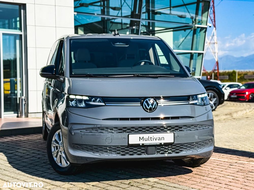 Volkswagen Multivan - 32