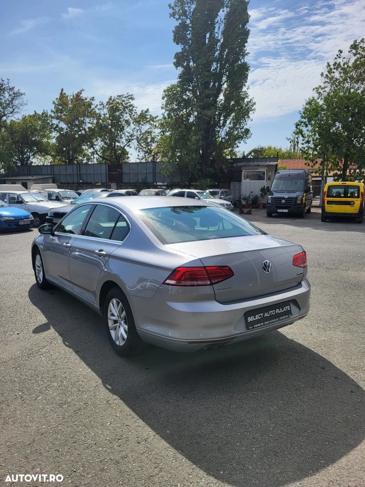 Volkswagen Passat Variant 2.0 TDI DSG 4Motion Comfortline - 4