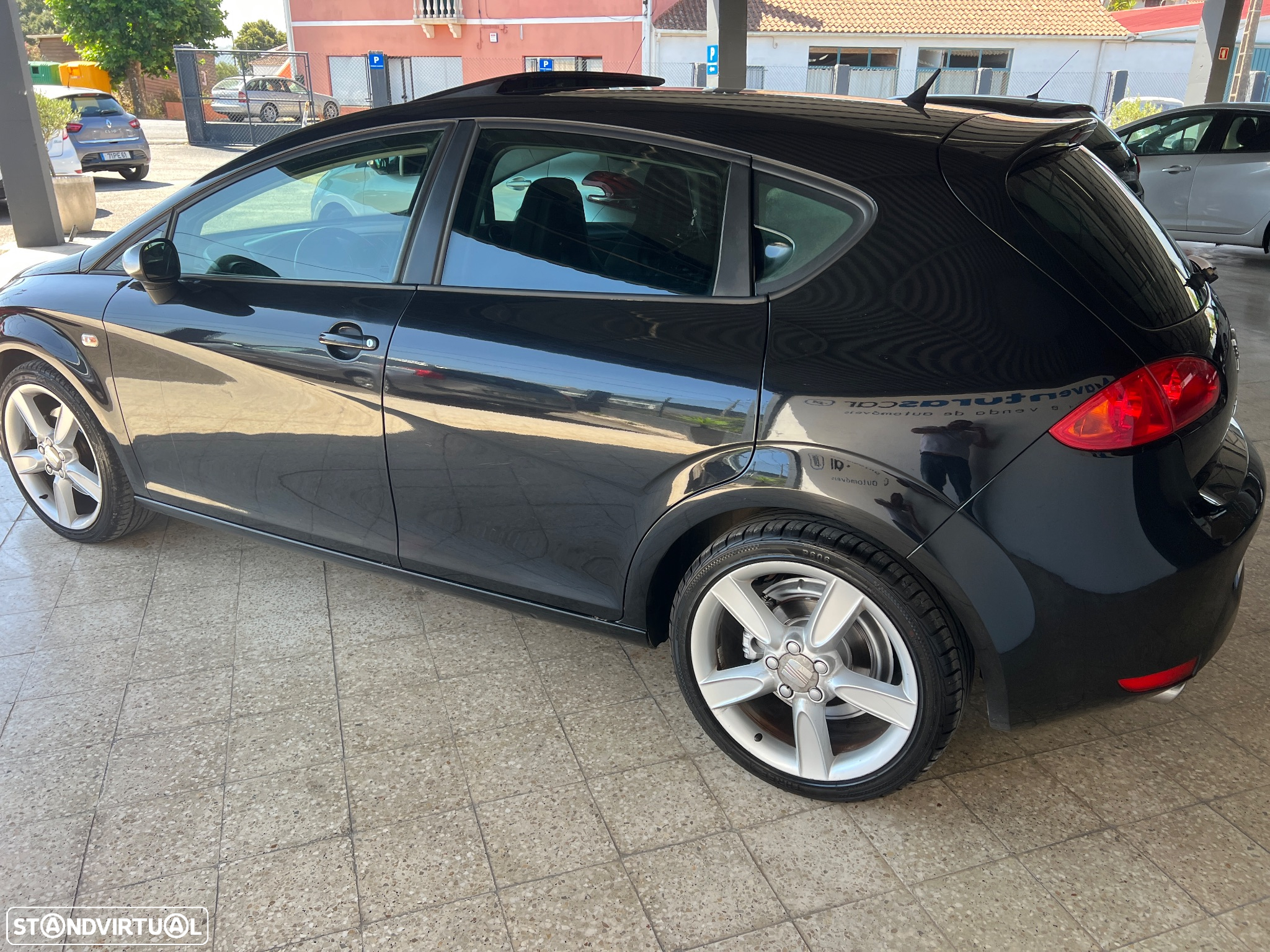SEAT Leon 2.0 TDI FR 18 Tiago Monteiro - 8