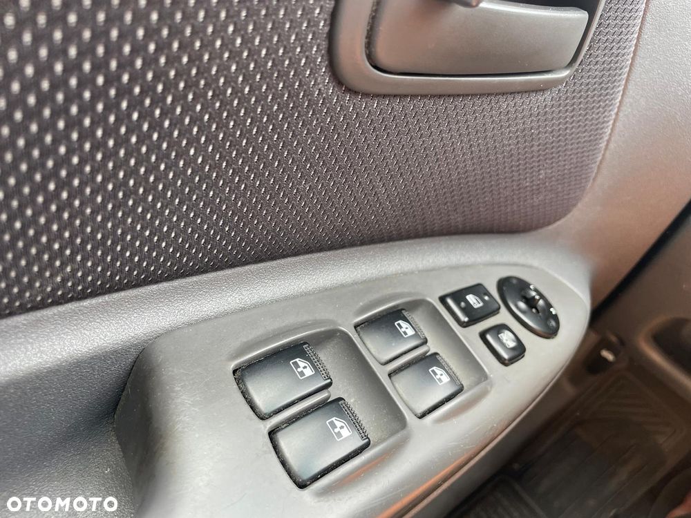 Kia Rio 1.4 Family + - 4